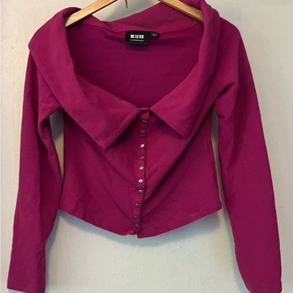 Maeve Off-The-Shoulder Buttondown Top - Picture 2 of 4